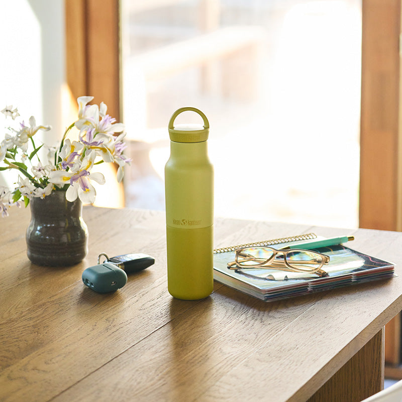 12oz-rise-classic-with-arch-loop-cap-h3 12oz_rise_classic_insulated_acacia_table_square.jpg