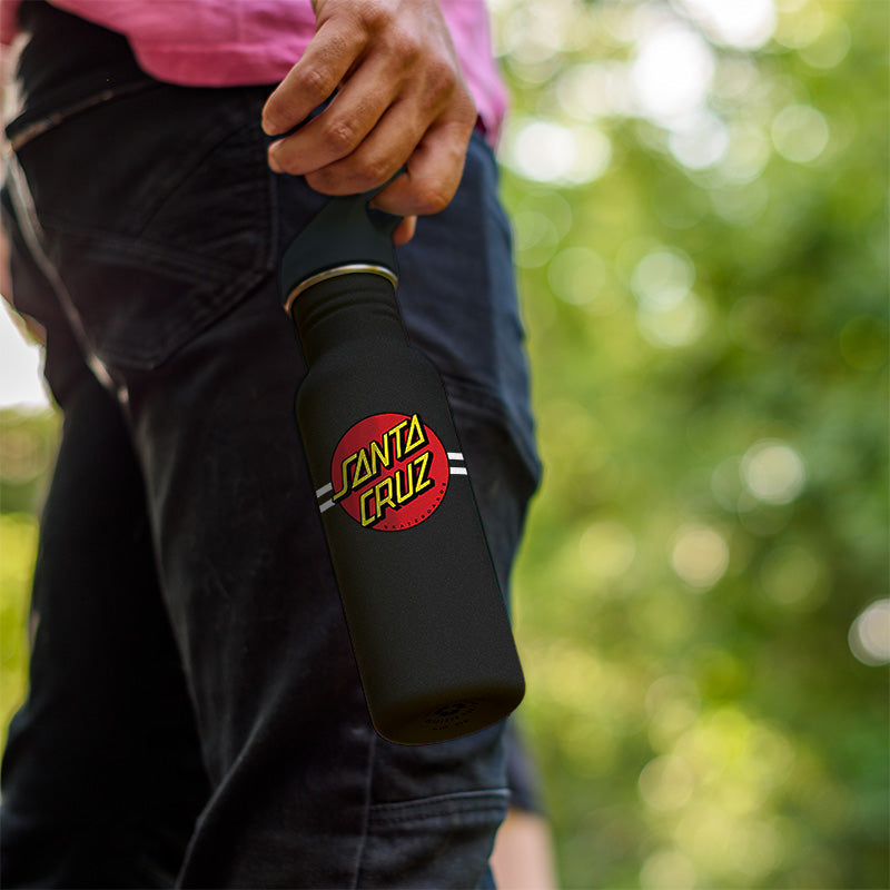 27oz-classic-with-flip-seal-sport-cap-santa-cruz-r5 27oz_classic_water_bottle_santacruz_dot_hand_square.jpg