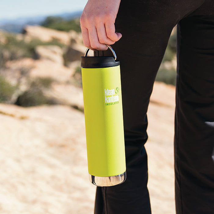 tkwide-cafe-cap-g3 K20TKWPCC-JP-cafecap-loop-hiking_lifestyle.jpg