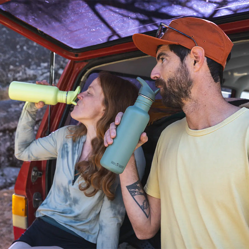 sports-bundle-chug-and-classic-c6 classic_27oz_flip_seal_couple_tailgate_tip-sip_square.jpg