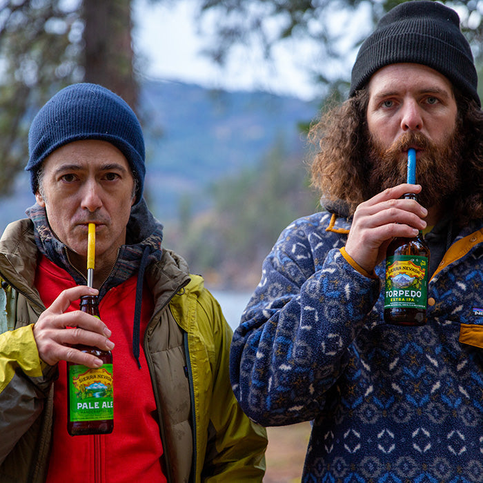 straw-4-pack-v8 recycled_steel_straws_beers_dudes_lifestyle.jpg