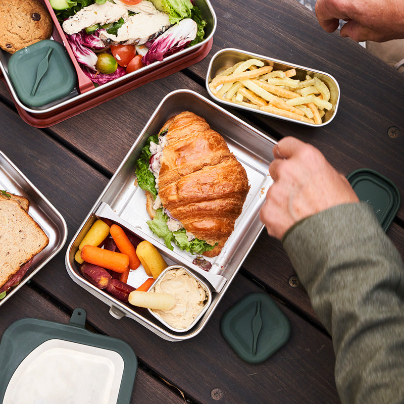 10oz-rise-food-box-snack-q4 rise_food_boxes_topdown_group_snack_square.jpg