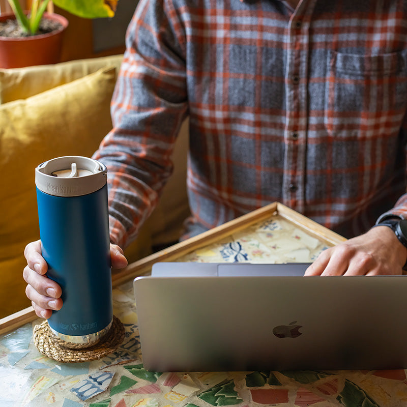16oz-tkwide-with-cafe-cap-x5 tkwide_16oz_cafe_corsair_cafe_laptop_square.jpg
